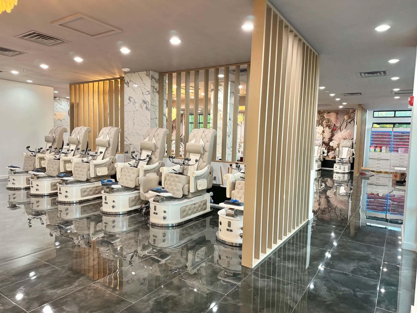 Lumi Nail Lounge salon experience in Raleigh